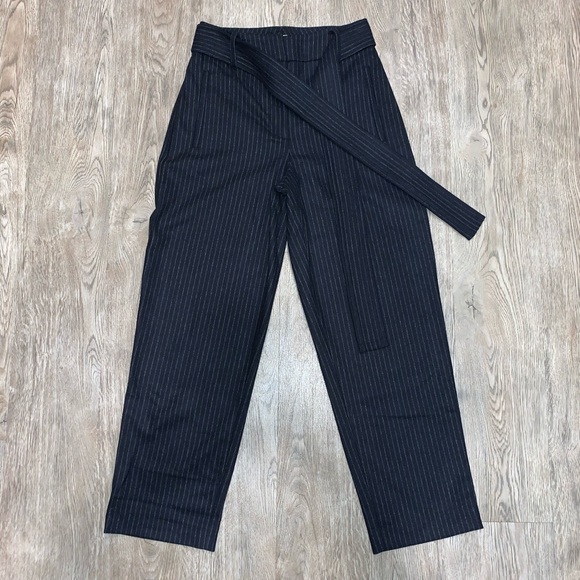 Wilfred | Jallade Cropped Trousers - Picture 2 of 12